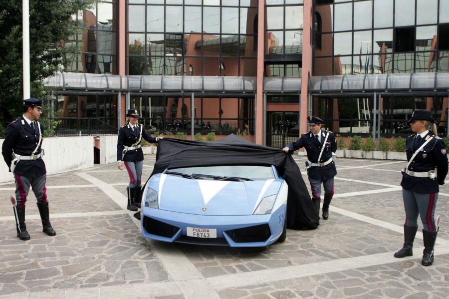  Lamborghini Gallardo LP560-4 Polizia 2008 года  (фото 18 из 65)
